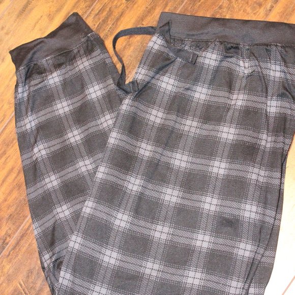 3/$20 🏷 Mountain Ridge Plaid Lounge Pants Size Large - Picture 2 of 2